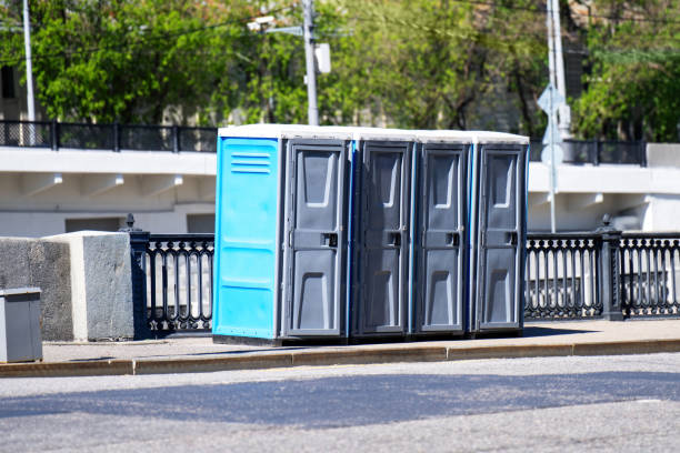 Best Porta potty cleaning services  in North Massapequa, NY