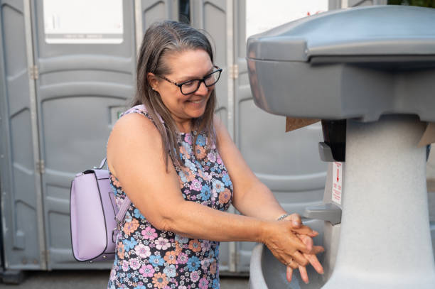 Best Porta potty delivery and setup  in North Massapequa, NY